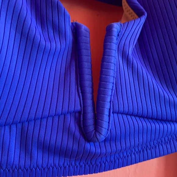 NWT blue bikini top - Picture 3 of 6